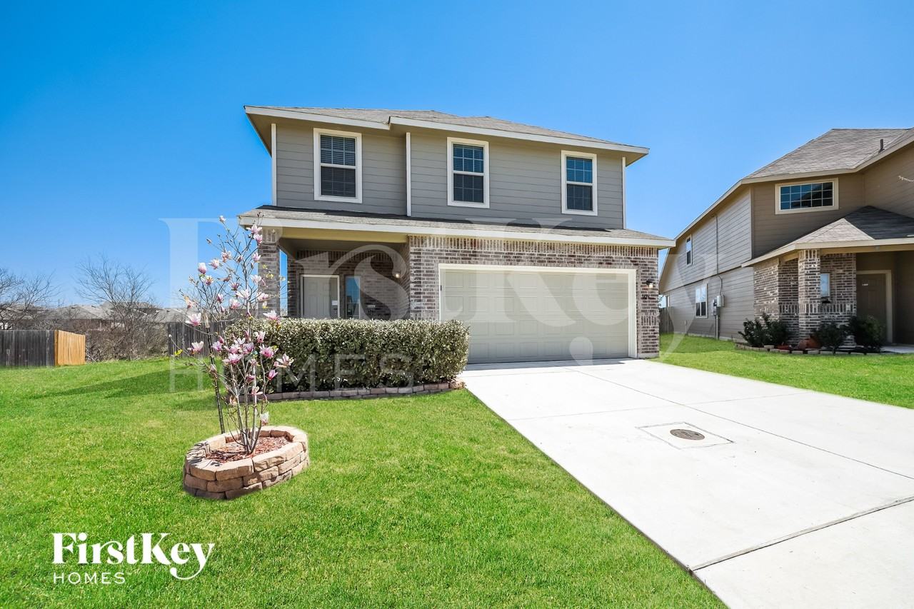 7426 Coral Bells Ct - Photo 2 of 15