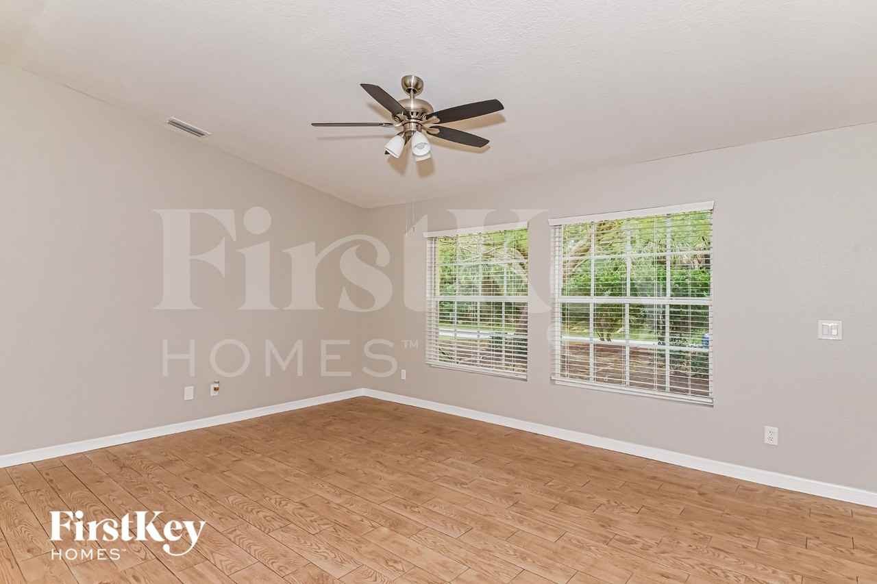 2242 Sagebloom Ter - Photo 4 of 15