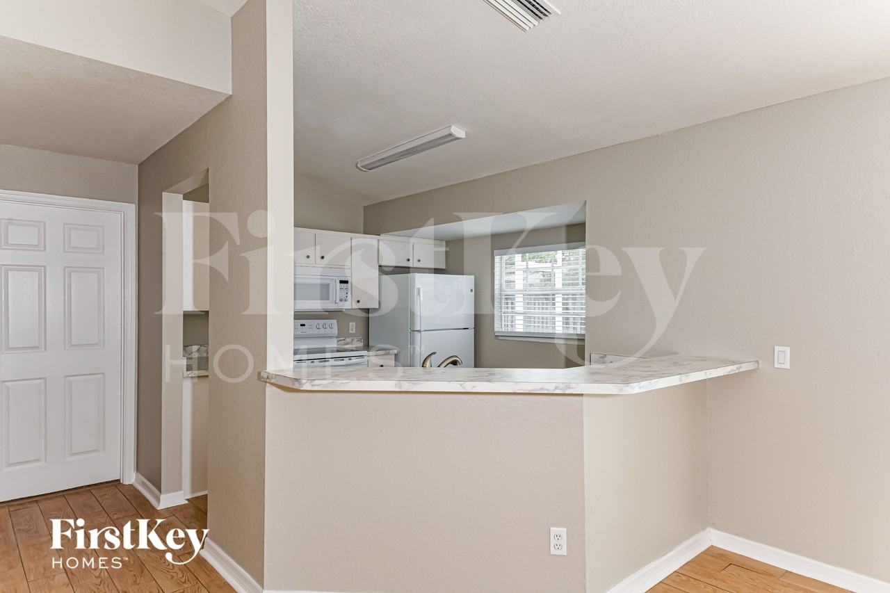 2242 Sagebloom Ter - Photo 5 of 15