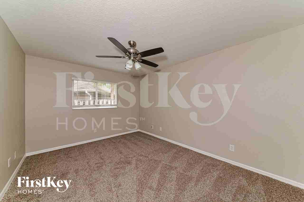 2242 Sagebloom Ter - Photo 7 of 15