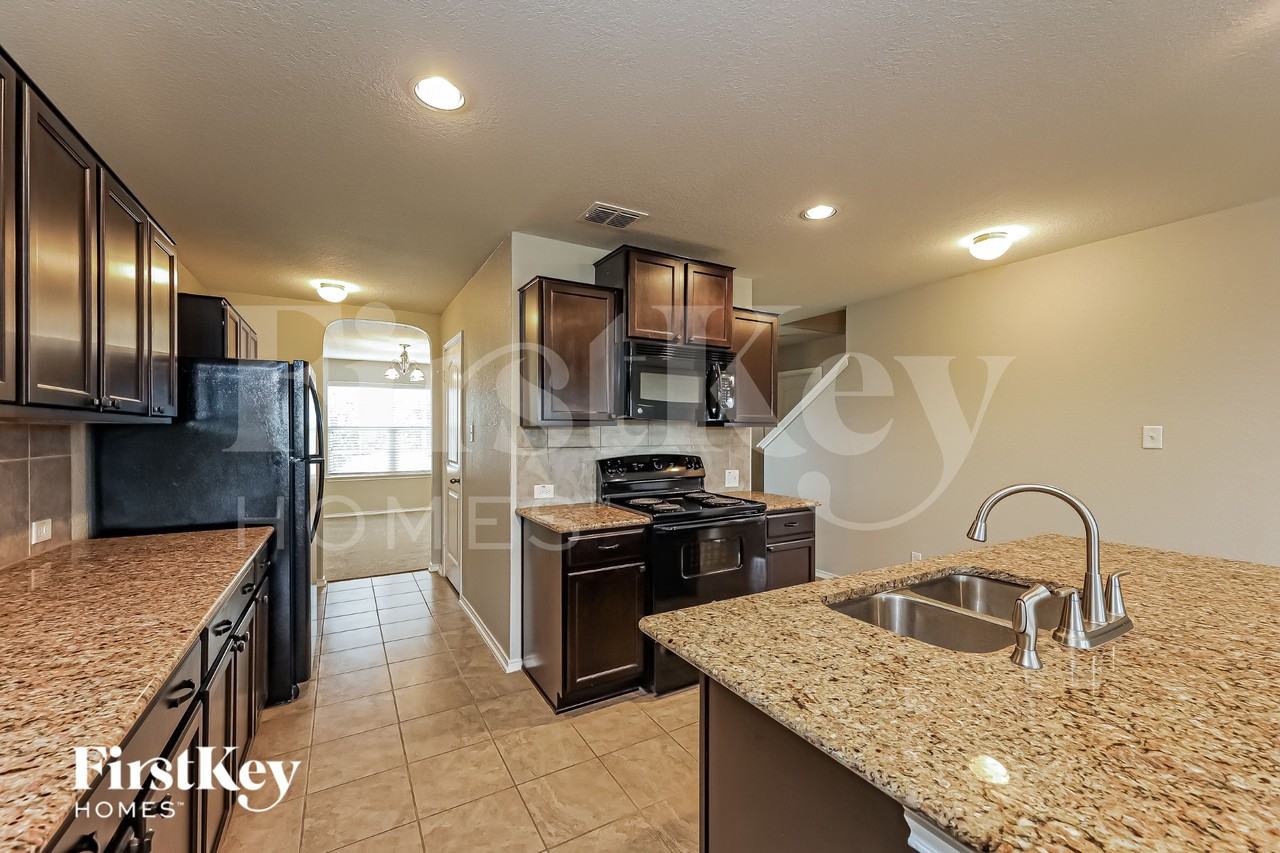 7434 Galileo Line - Photo 7 of 15