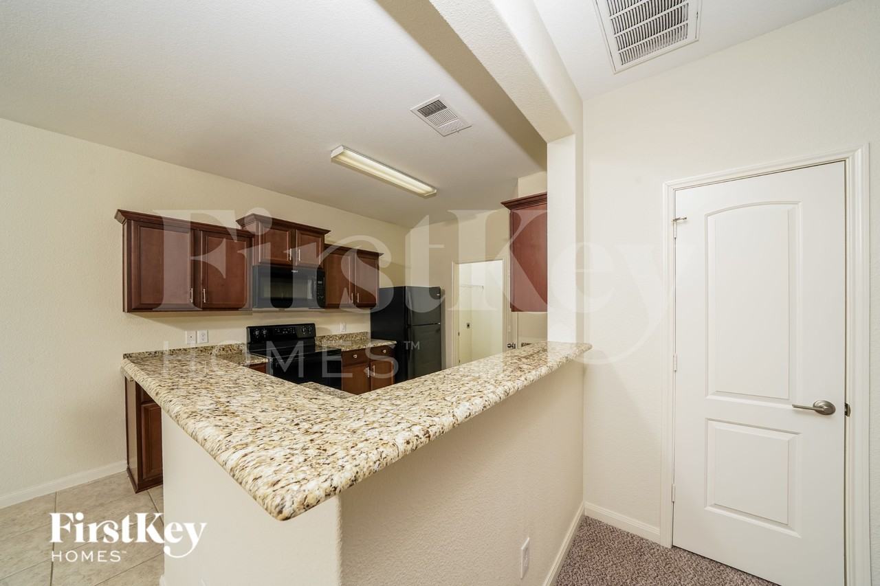 2207 Old Harbor Way - Photo 7 of 15