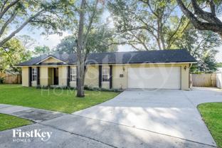 585 Walden Ct - Photo 1 of 1