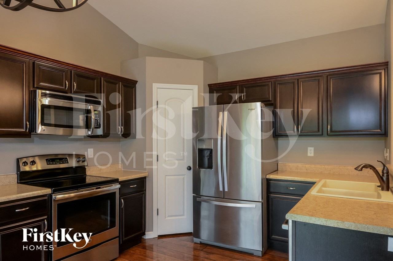 314 Heather Mill Dr - Photo 6 of 15