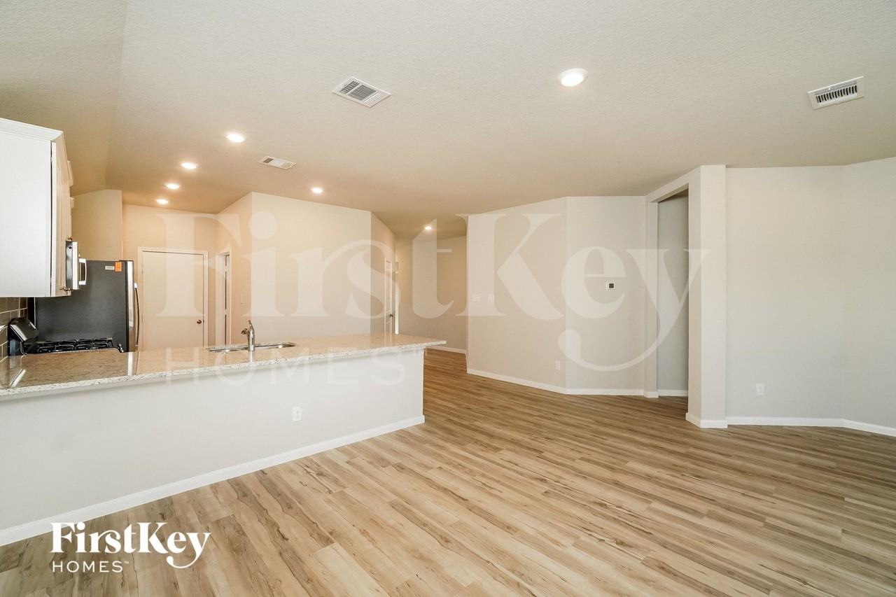 6711 Hatchery Way - Photo 3 of 15