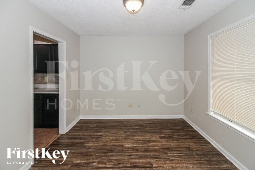 6614 Red Birch Dr - Photo 3 of 15