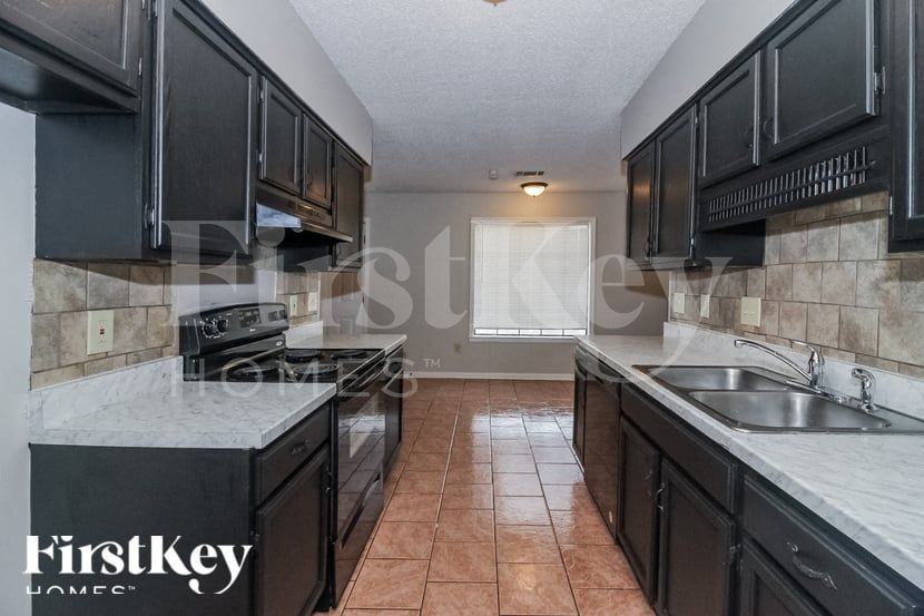 6614 Red Birch Dr - Photo 4 of 15