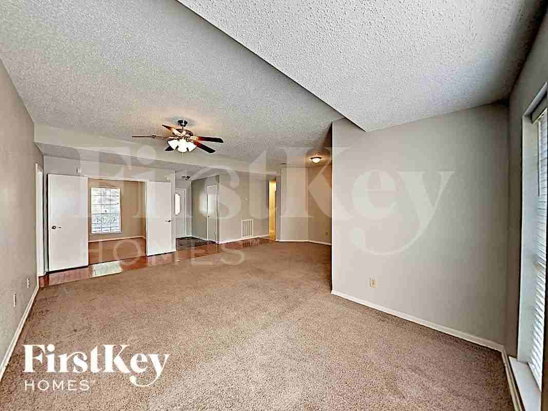 9311 Wallingham Dr - Photo 3 of 16