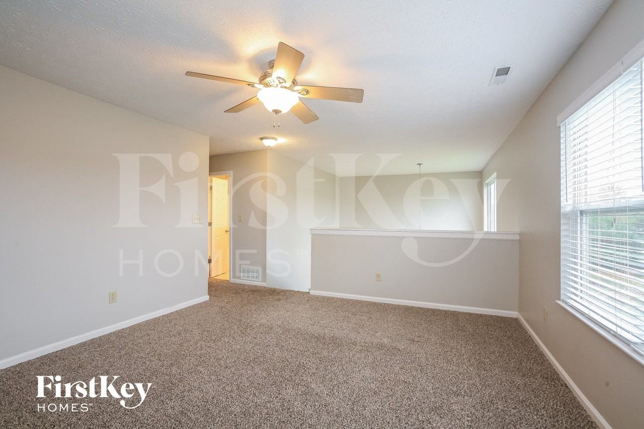 6046 Lake Freeman Dr - Photo 5 of 15