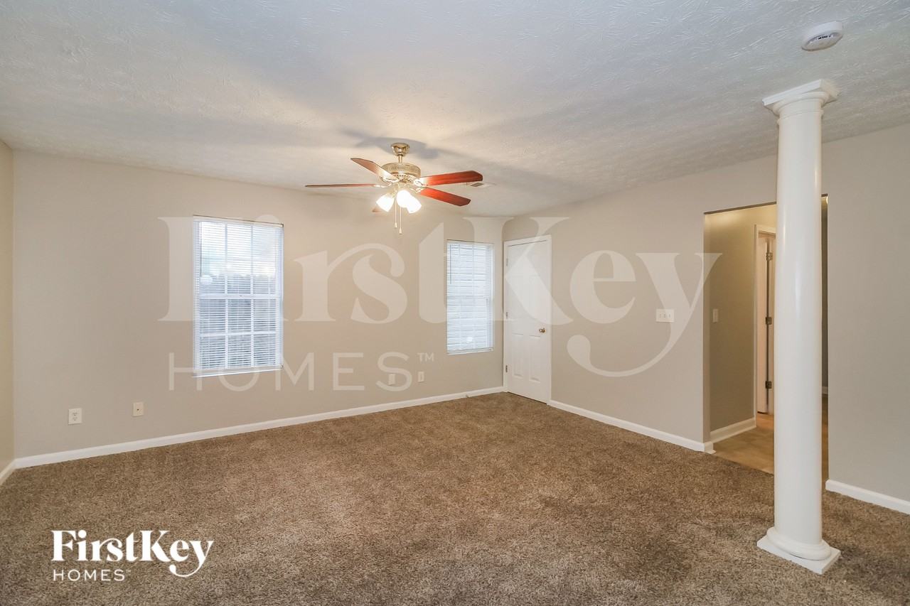 4035 Mission Way - Photo 3 of 19
