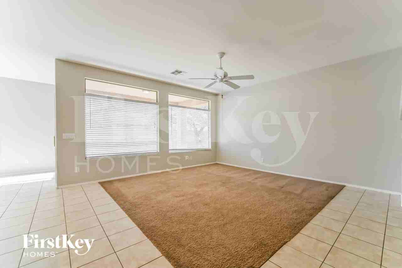 3032 E Pinto Valley Rd - Photo 2 of 19