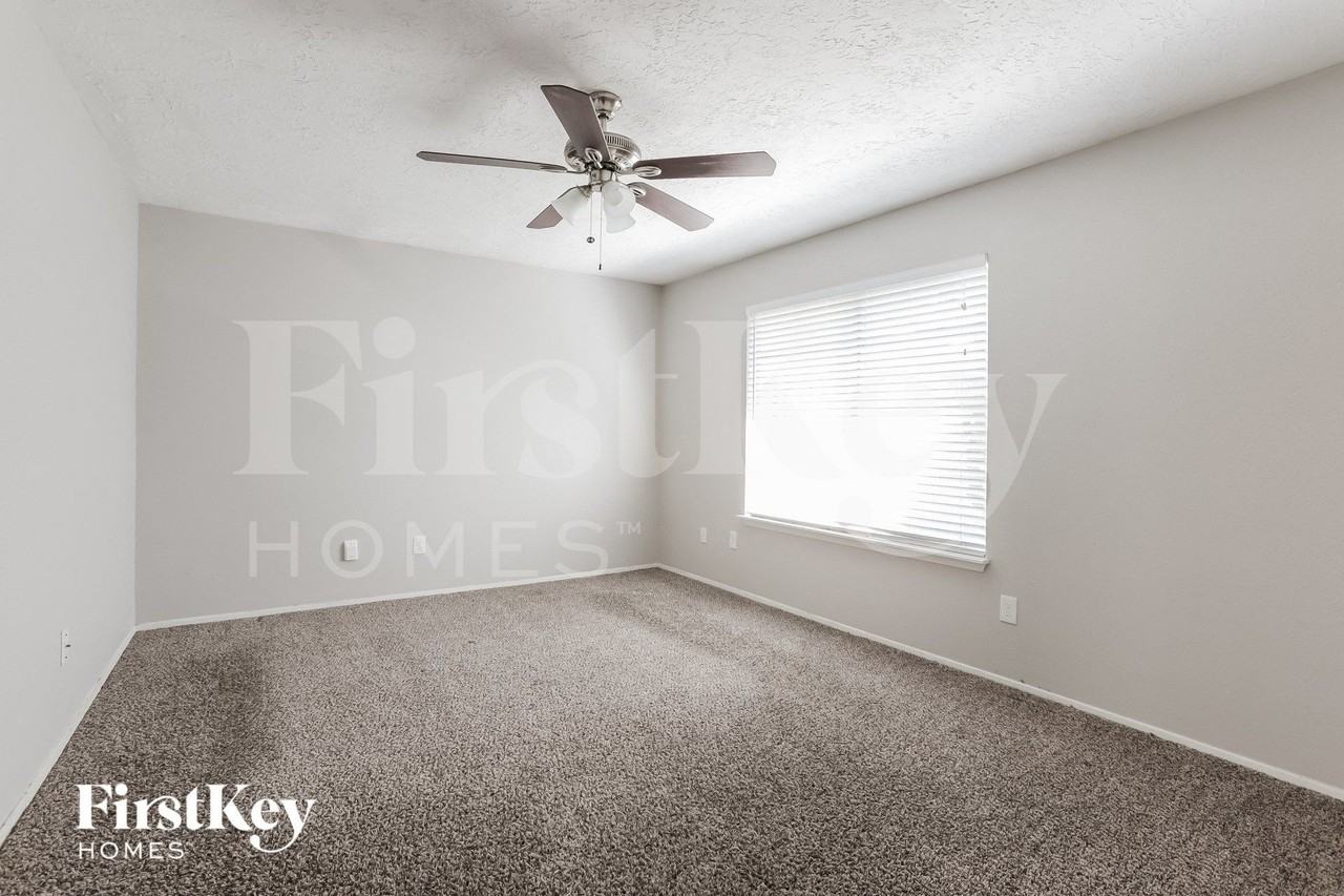 22403 Ivygate Dr - Photo 6 of 15