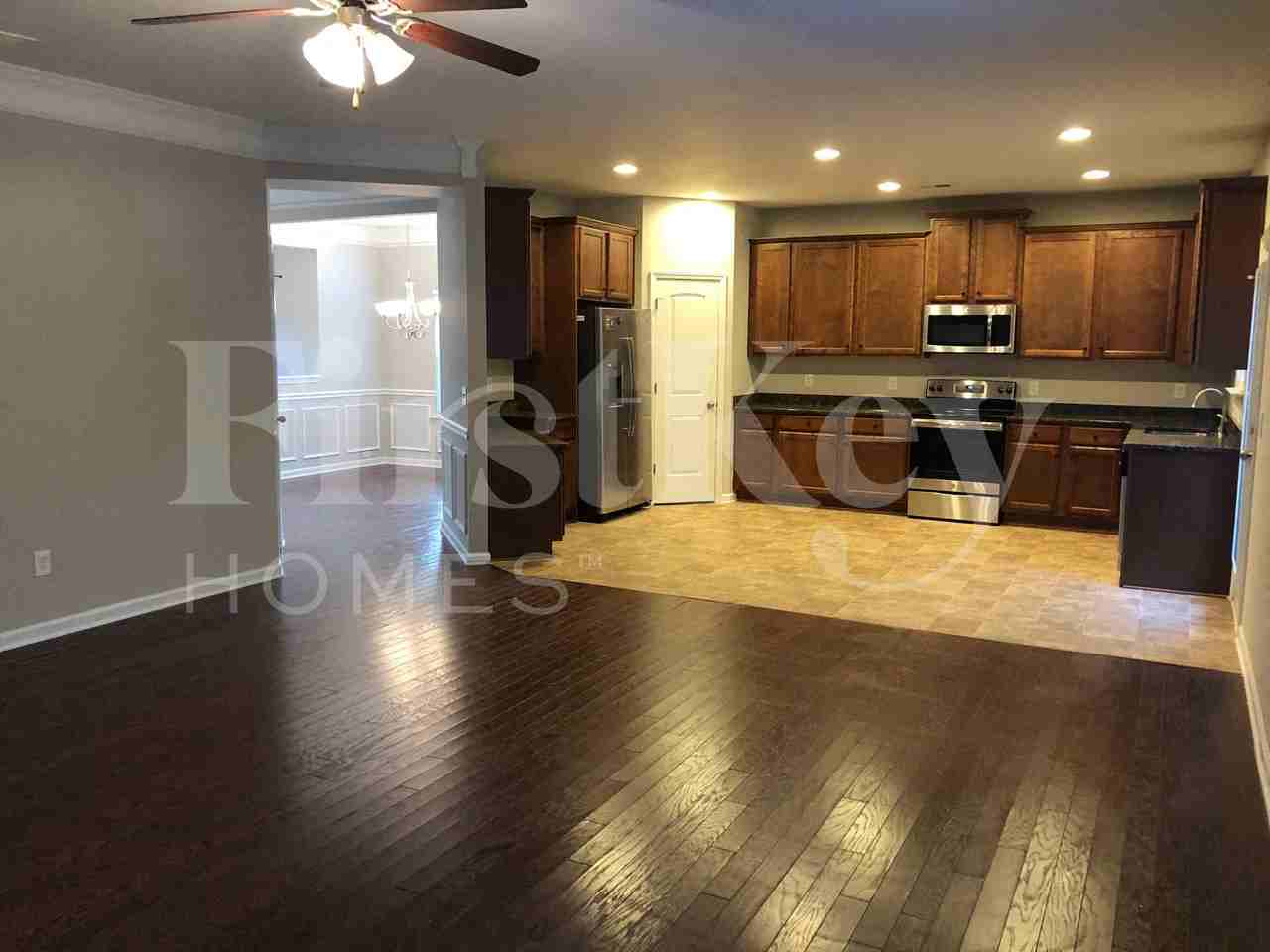 194 Eastridge Way - Photo 4 of 34