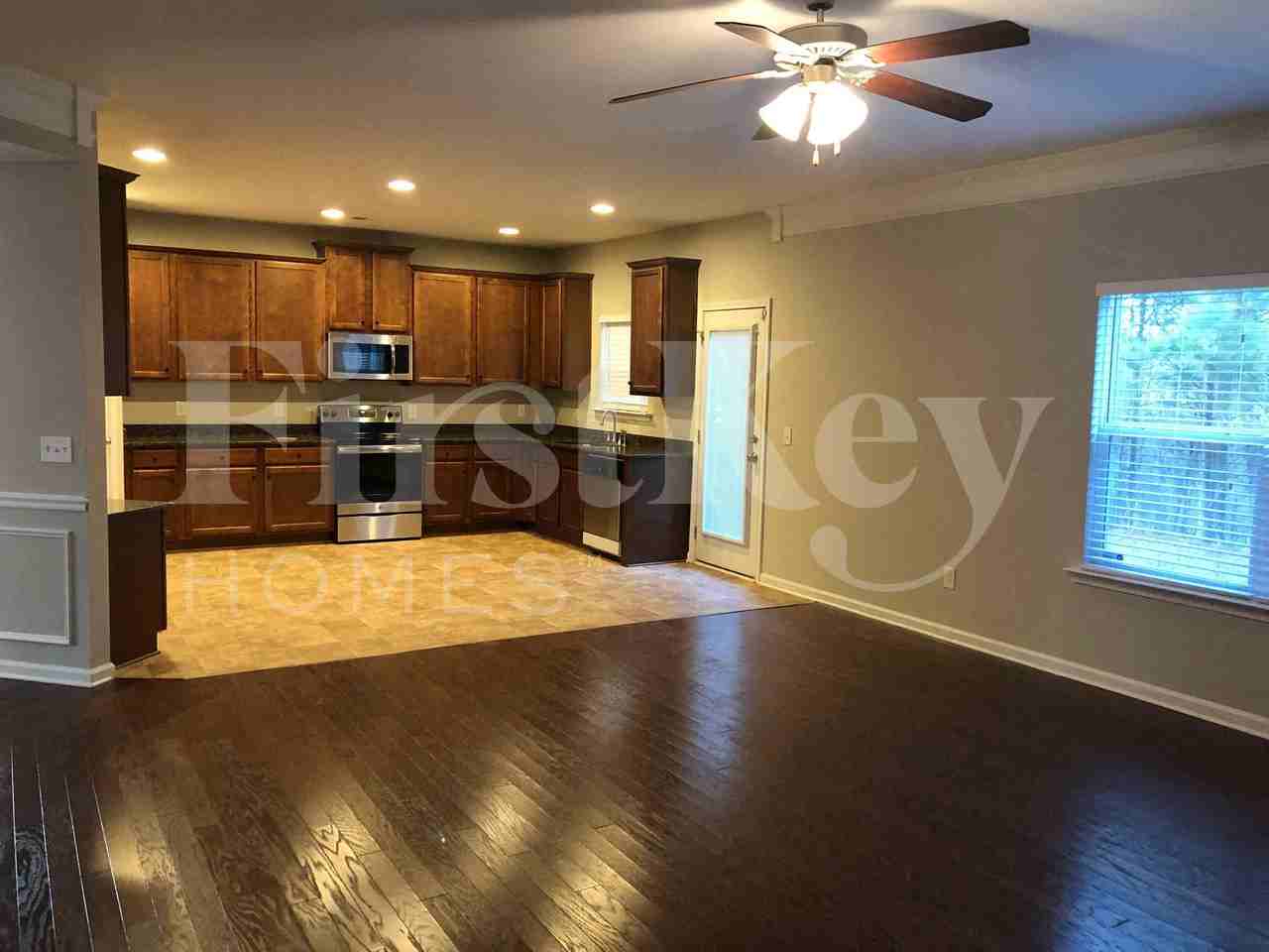 194 Eastridge Way - Photo 5 of 34