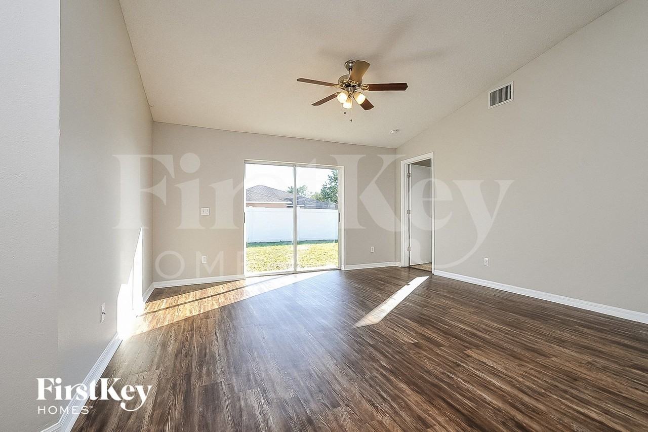 12101 Feldwood Creek Ln - Photo 3 of 15