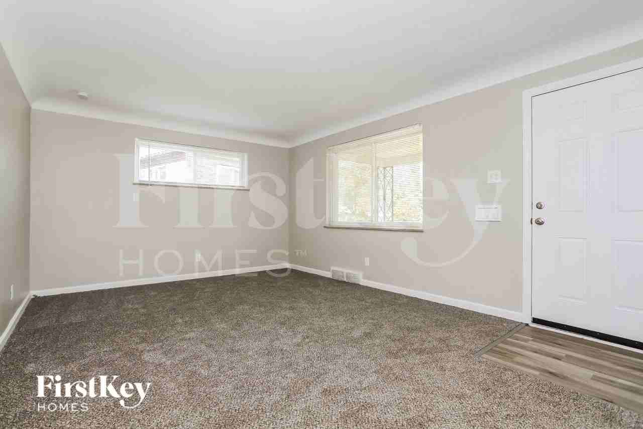 1183 Toluca Ct - Photo 3 of 16