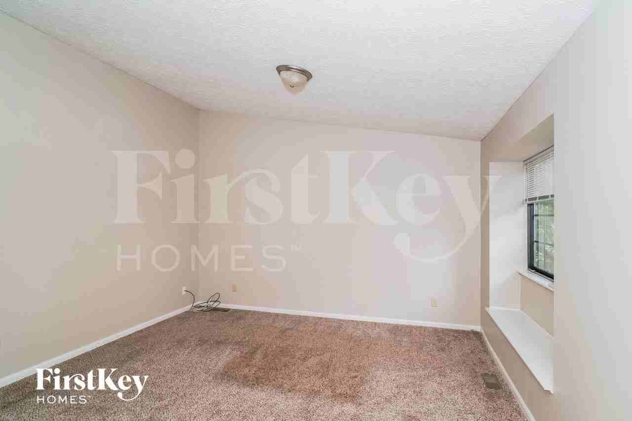 116 Westridge Blvd - Photo 3 of 15