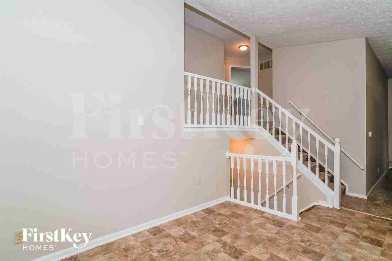 116 Westridge Blvd - Photo 5 of 15