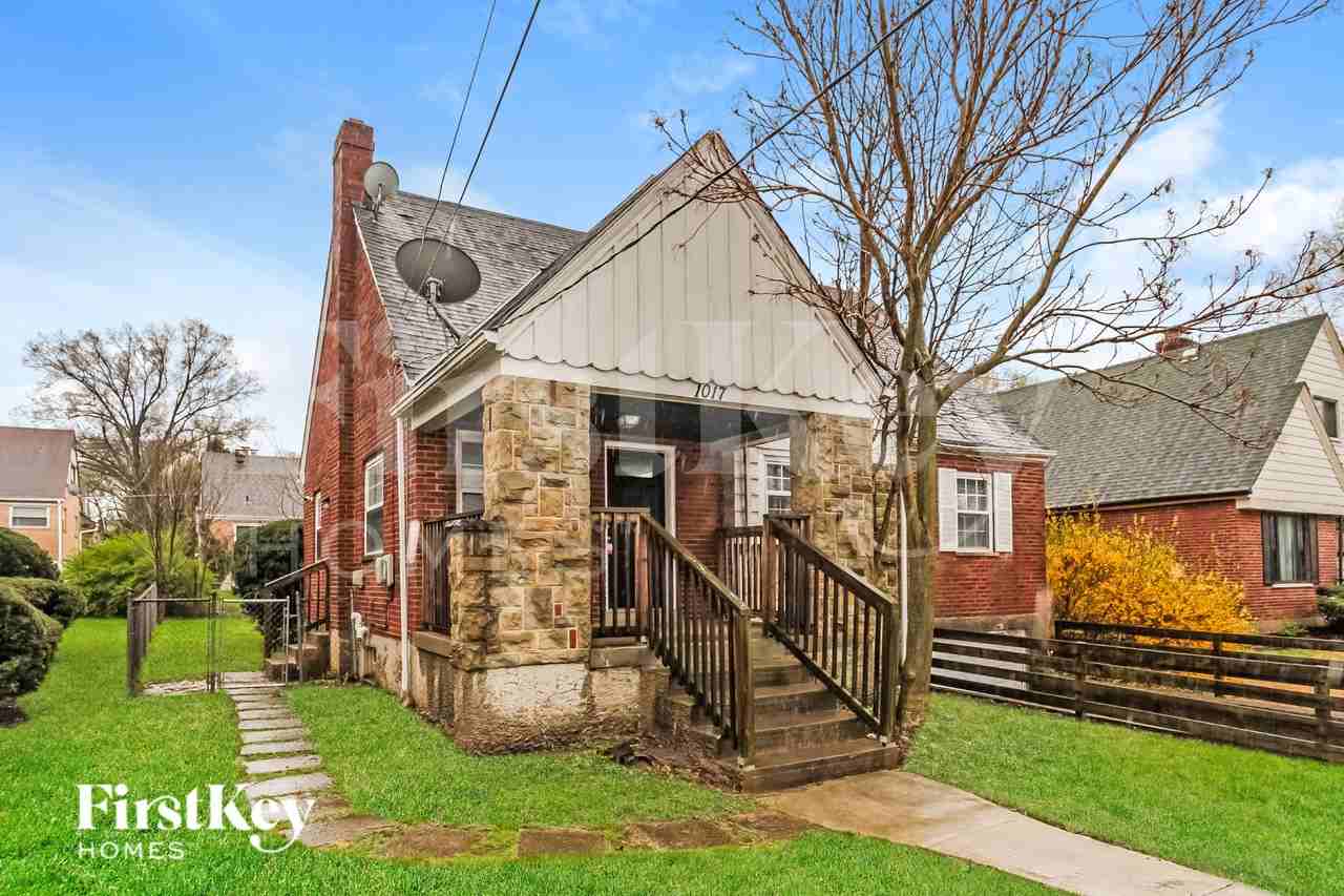 1017 W North Bend Rd - Photo 2 of 16