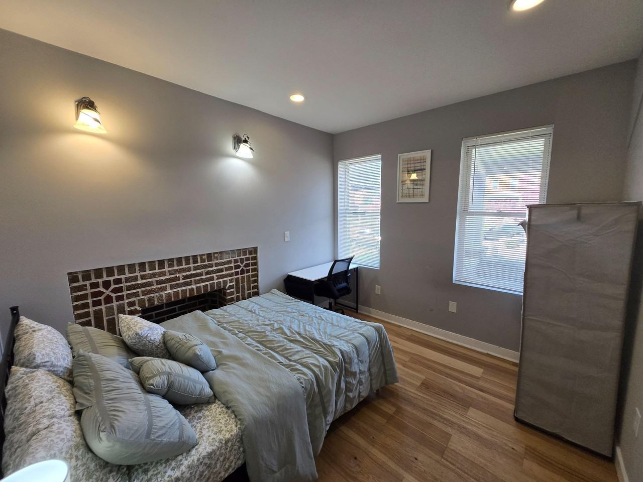 W Lafayette Ave - Photo 2 of 25