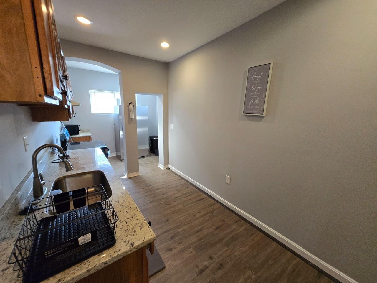 W Lafayette Ave - Photo 4 of 25