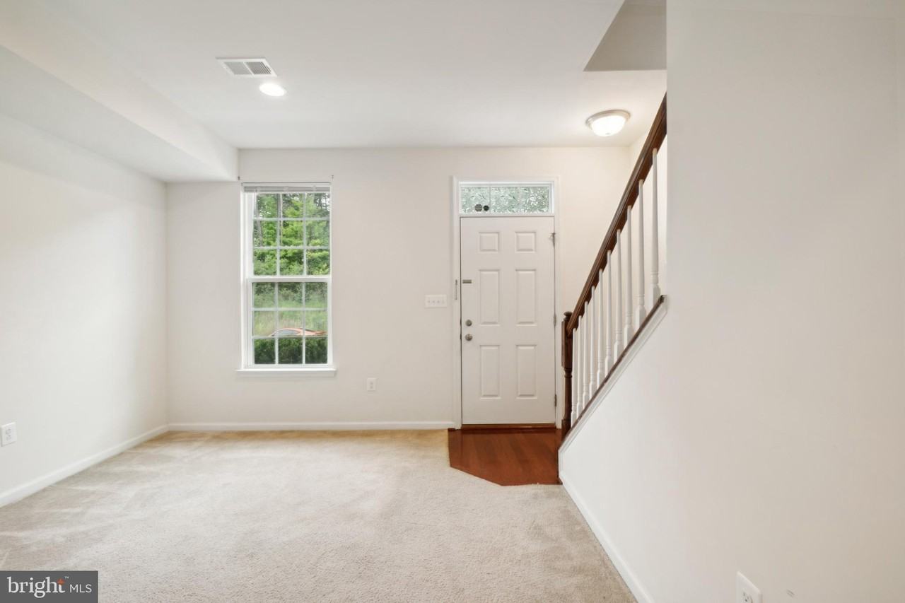 5528 Glover Park Dr - Photo 6 of 25