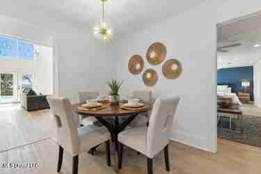 2421 S Shore Dr - Photo 6 of 31