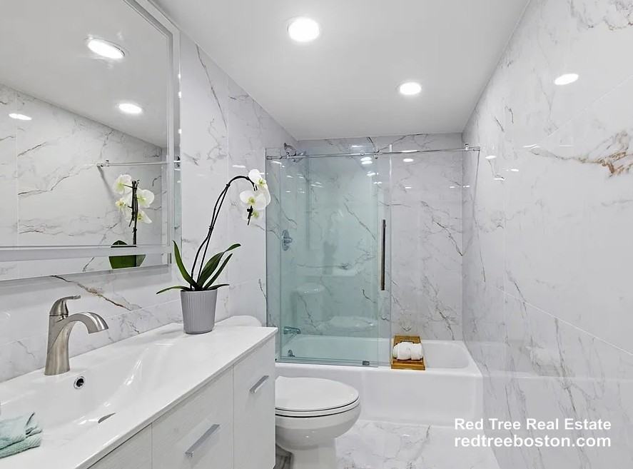 131 Coolidge Ave #122 - Photo 6 of 14