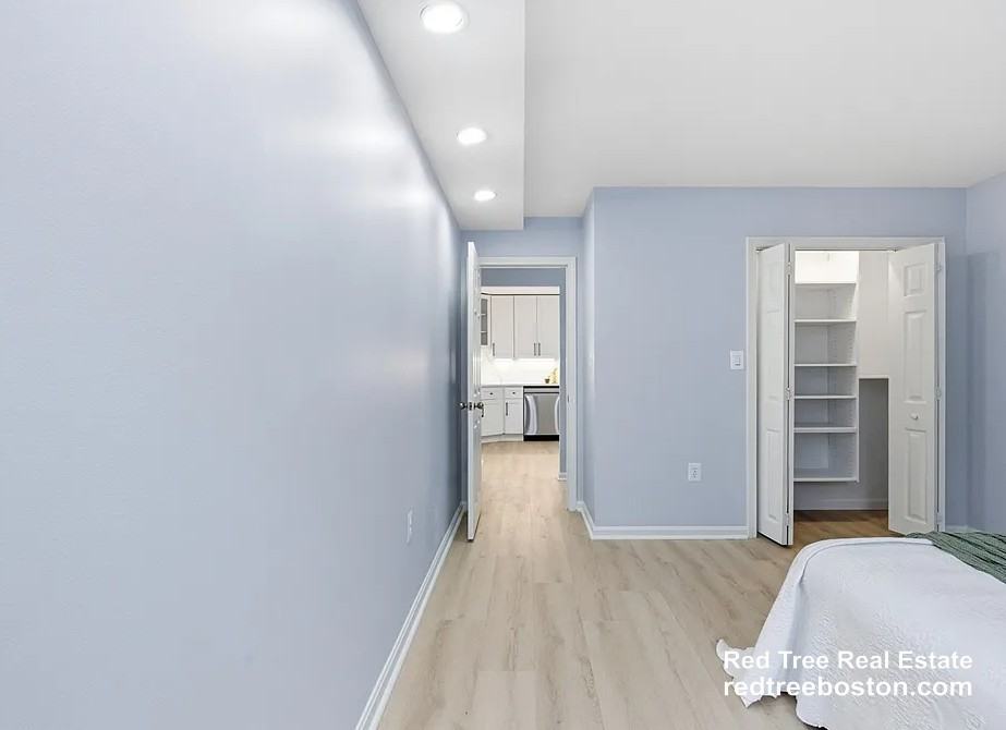 131 Coolidge Ave #122 - Photo 7 of 14