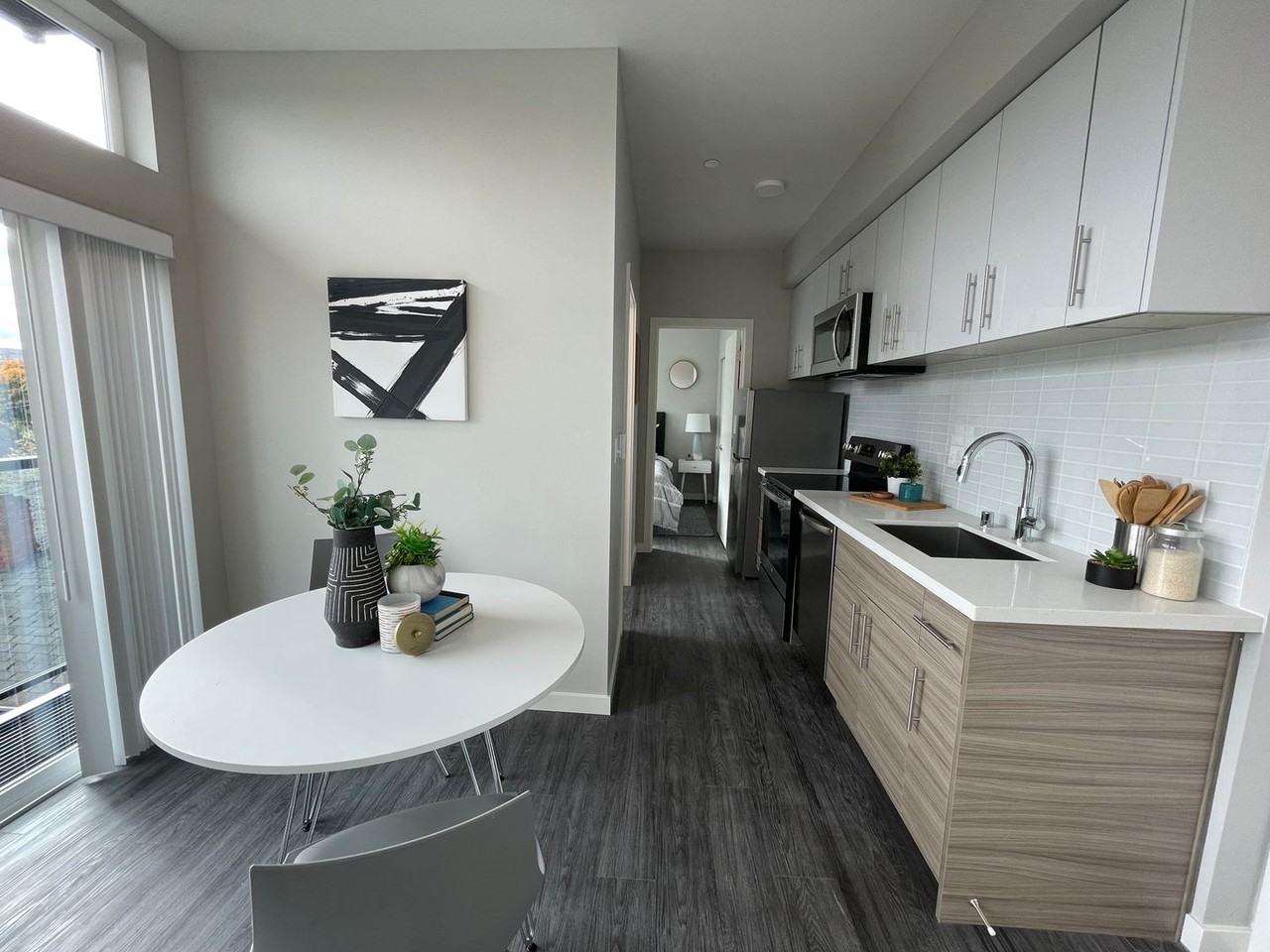 Sylvan Court - Photo 6 of 32