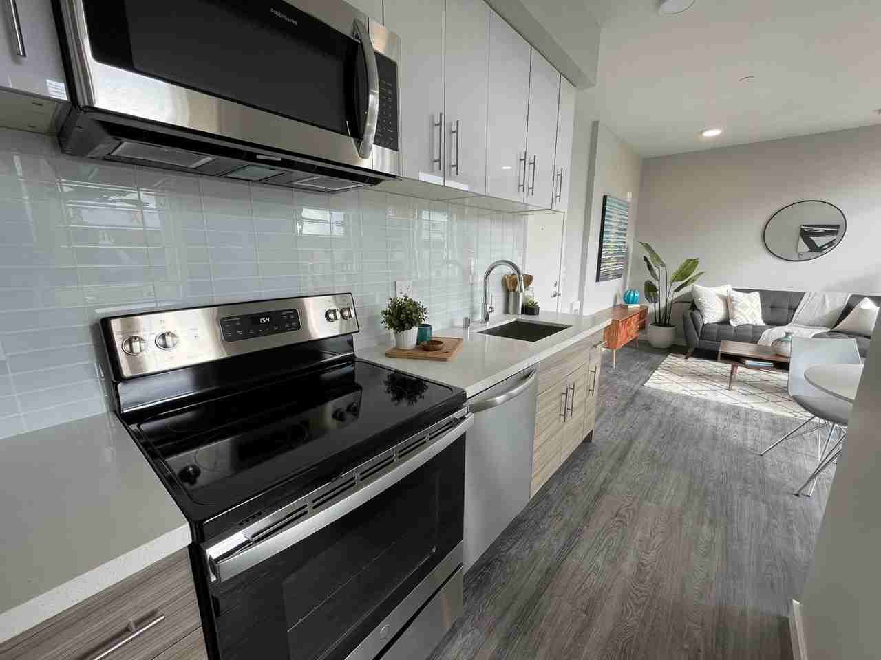 Sylvan Court - Photo 7 of 32