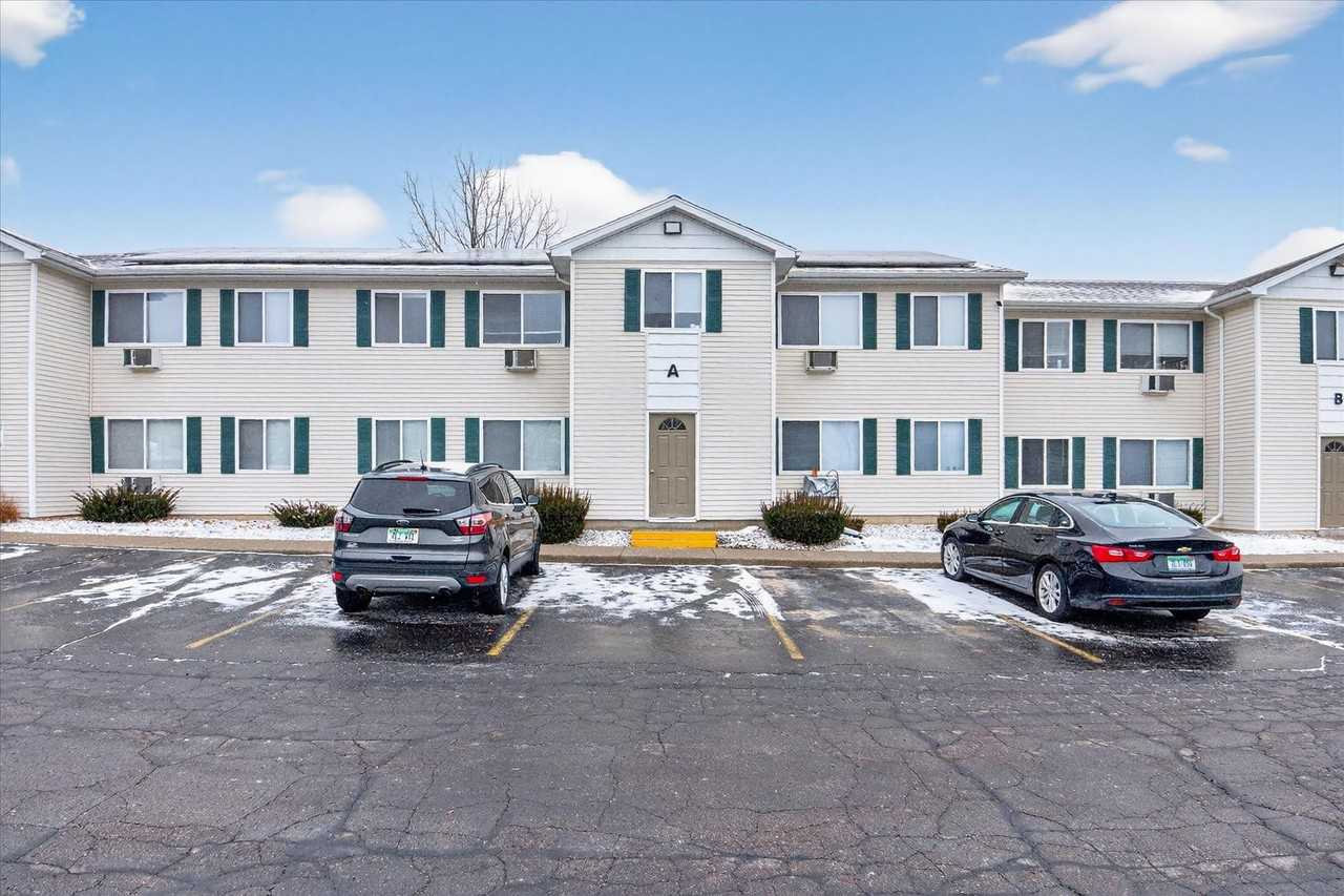 Rockway Village (Shepherd 33 LLC) - Photo 3 of 29