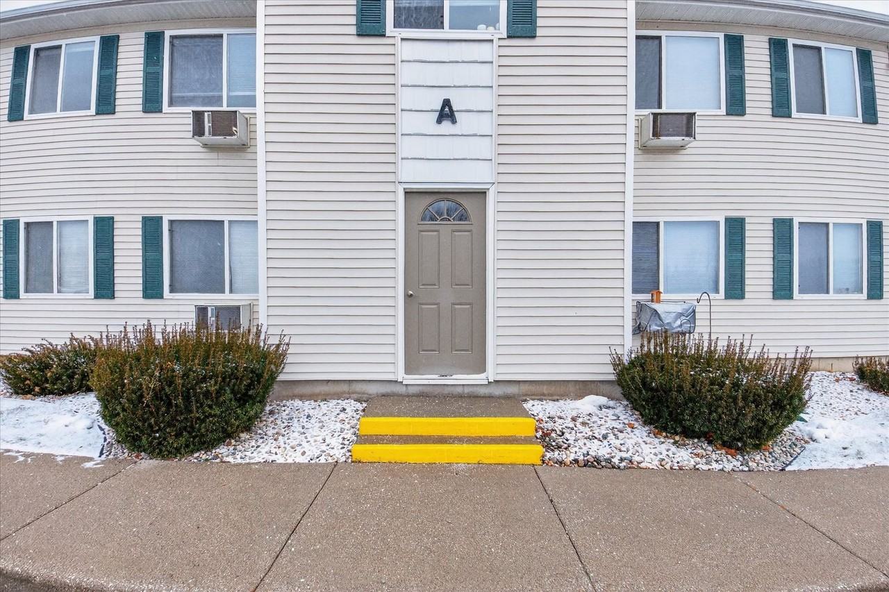 Rockway Village (Shepherd 33 LLC) - Photo 5 of 29