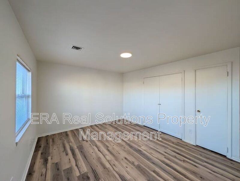 1614 Republic Ave #B - Photo 6 of 11