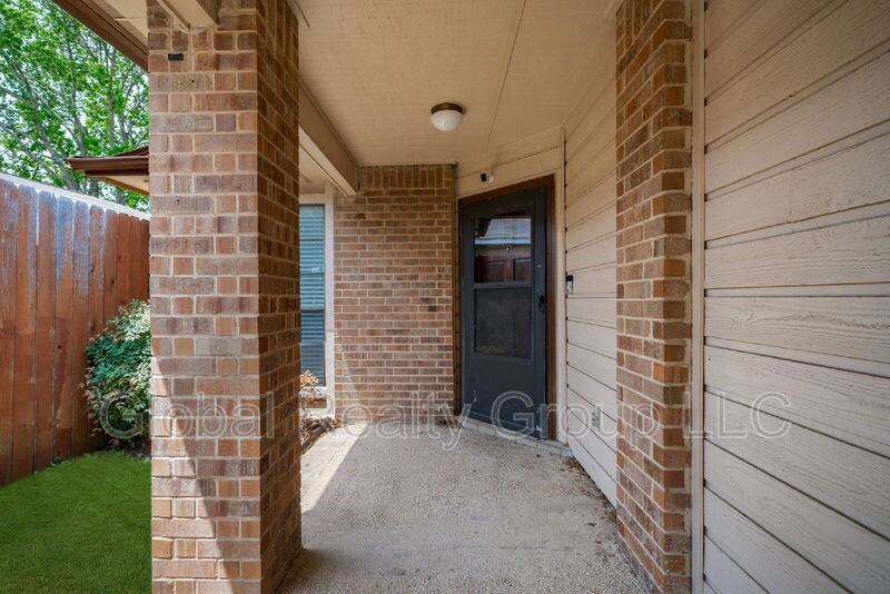 117 Deerglen Ave - Photo 3 of 26
