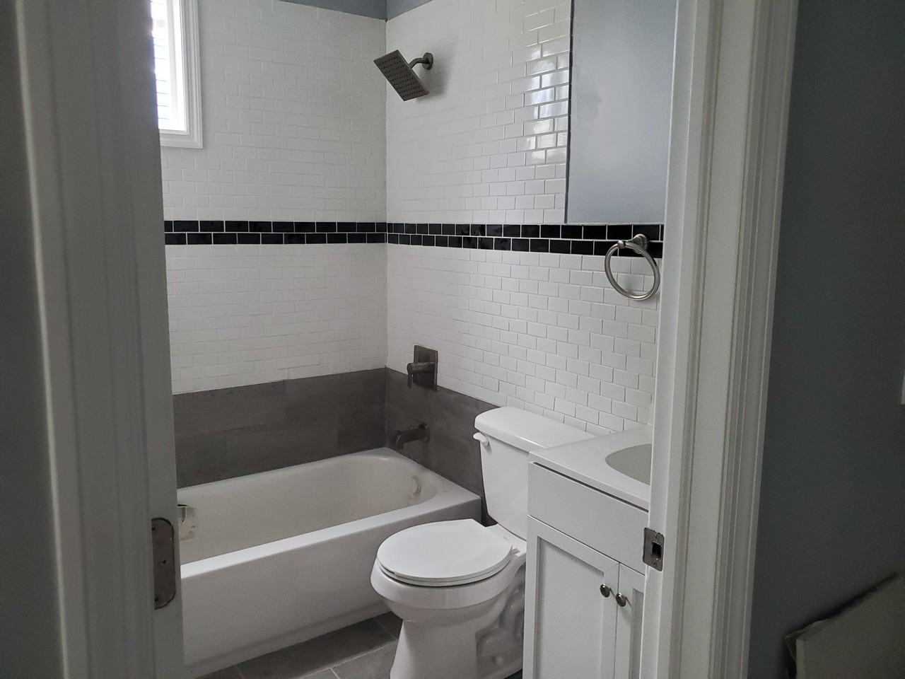 43 Schley St #2RIGHT - Photo 4 of 4