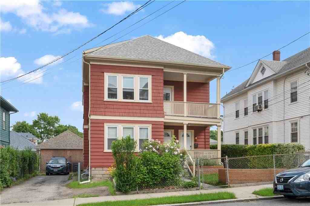 86 Rochambeau Ave ##3 - Photo 3 of 29