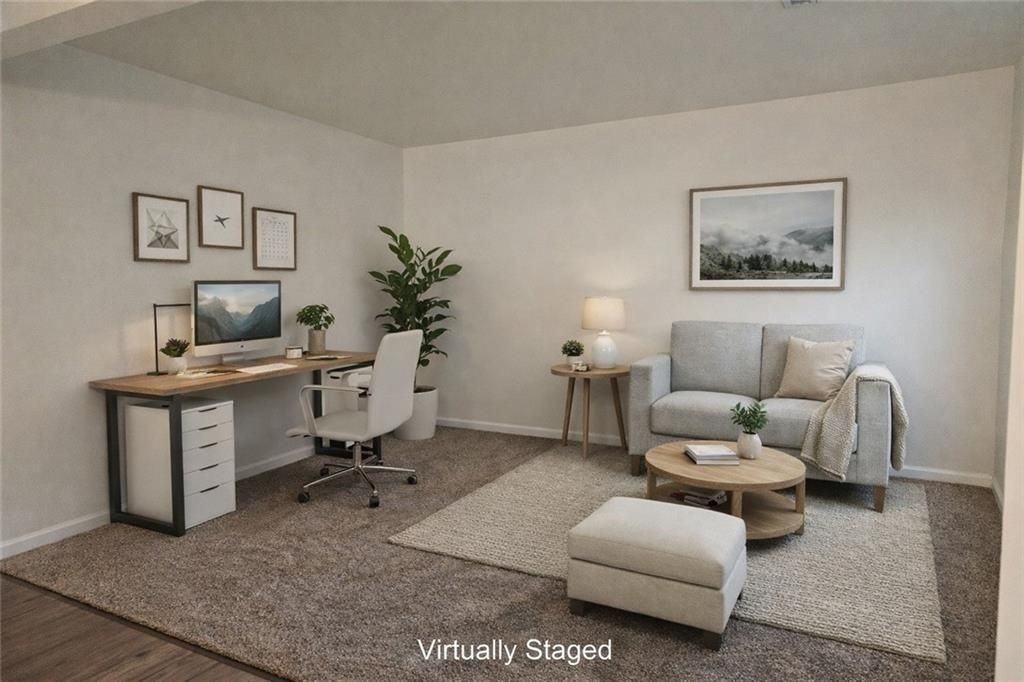 2372 Young America Dr - Photo 3 of 14