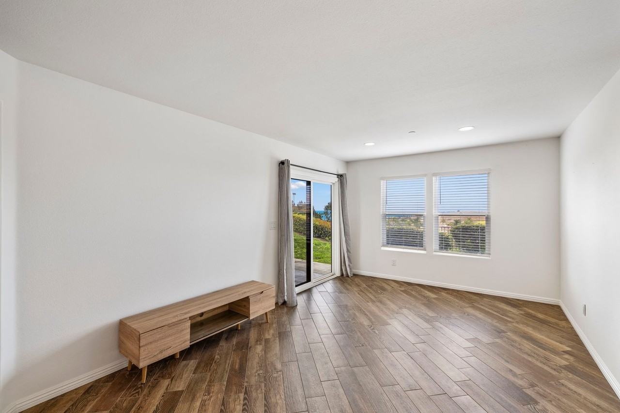 1056 Calle Del Cerro - Photo 6 of 20