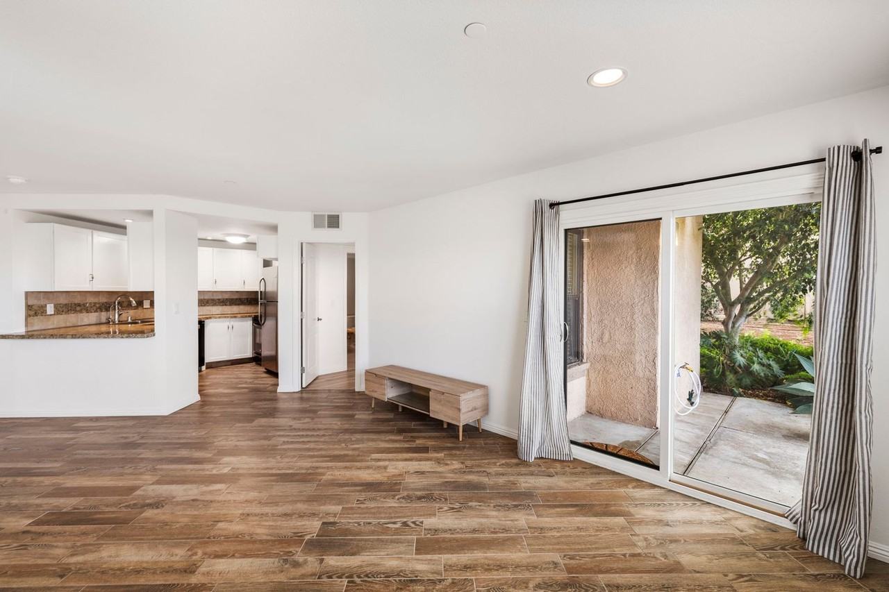 1056 Calle Del Cerro - Photo 7 of 21