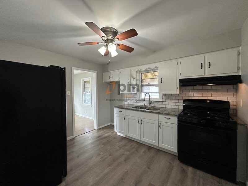 1215 170th St - Photo 6 of 19