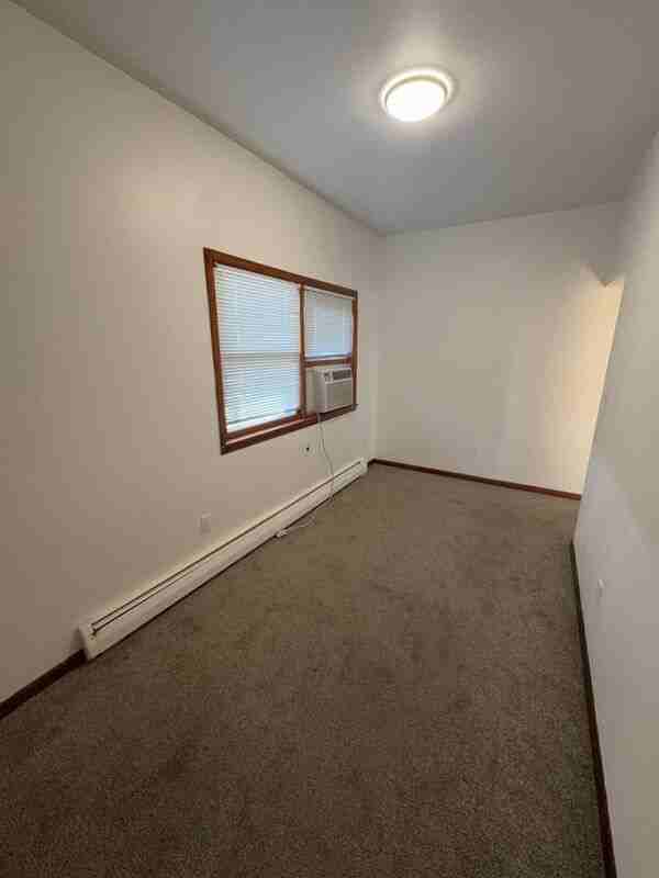 1413 Prospect Ave #2 - Photo 7 of 12