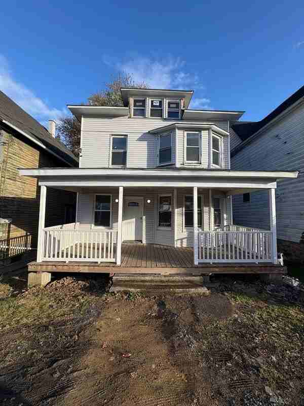 415 S Main Ave - Photo 2 of 34