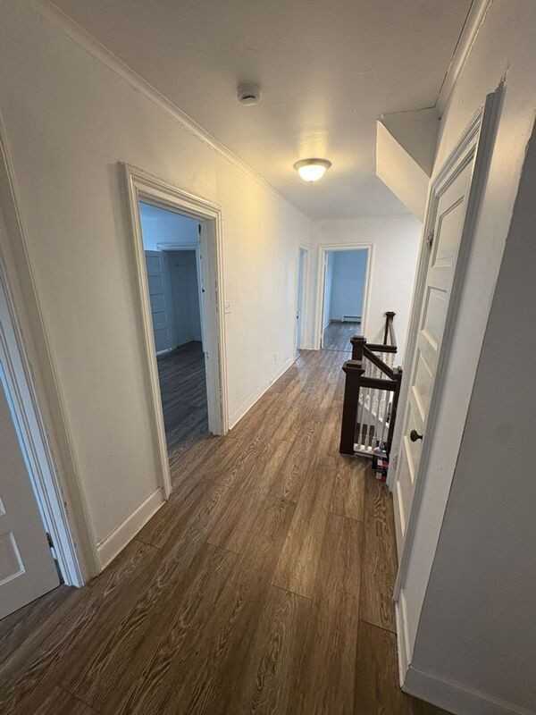 415 S Main Ave - Photo 4 of 34