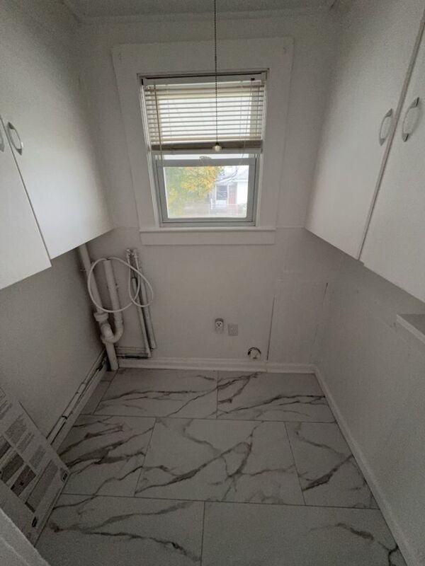 718 Archbald St #720 - Photo 4 of 20