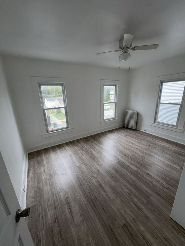 718 Archbald St #720 - Photo 6 of 20