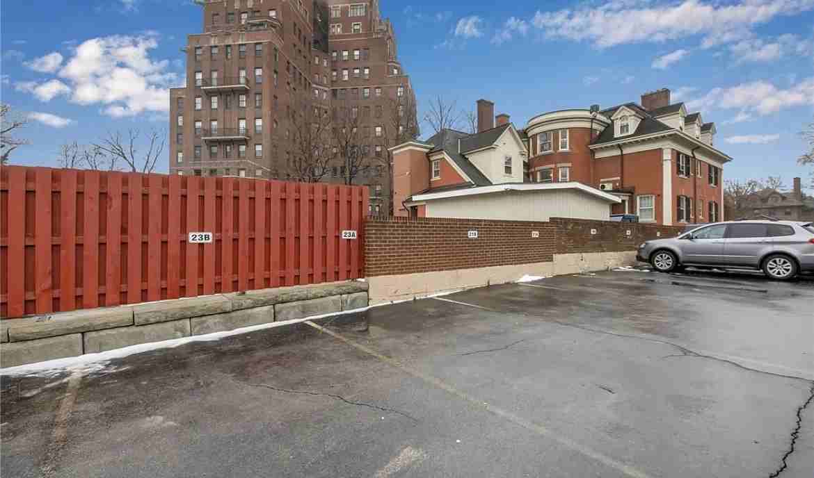 770 W Ferry St #23A - Photo 2 of 16