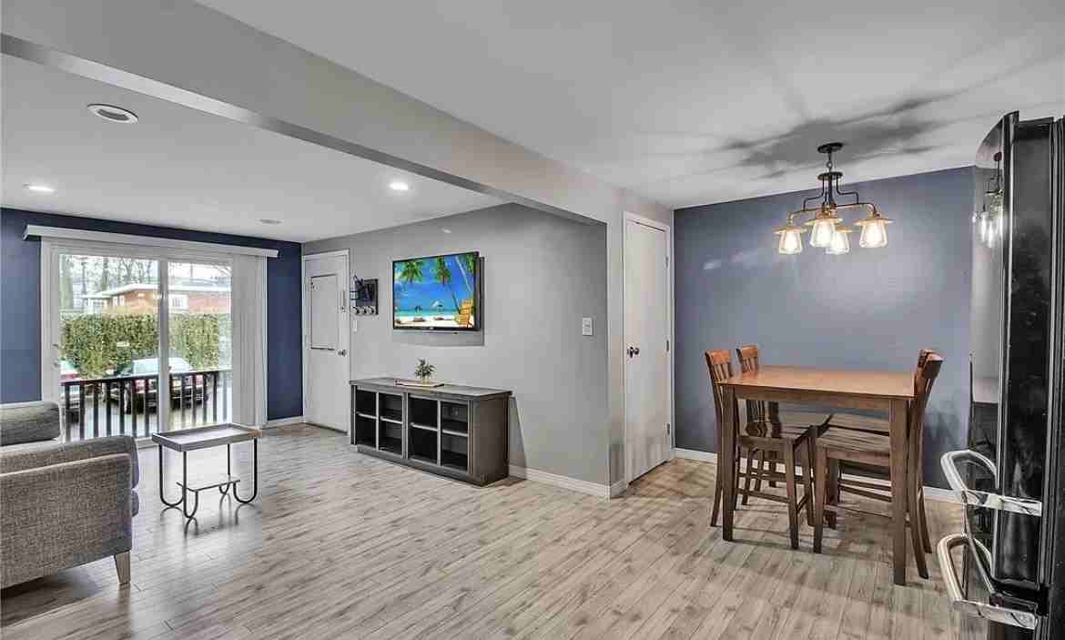 770 W Ferry St #23A - Photo 6 of 16