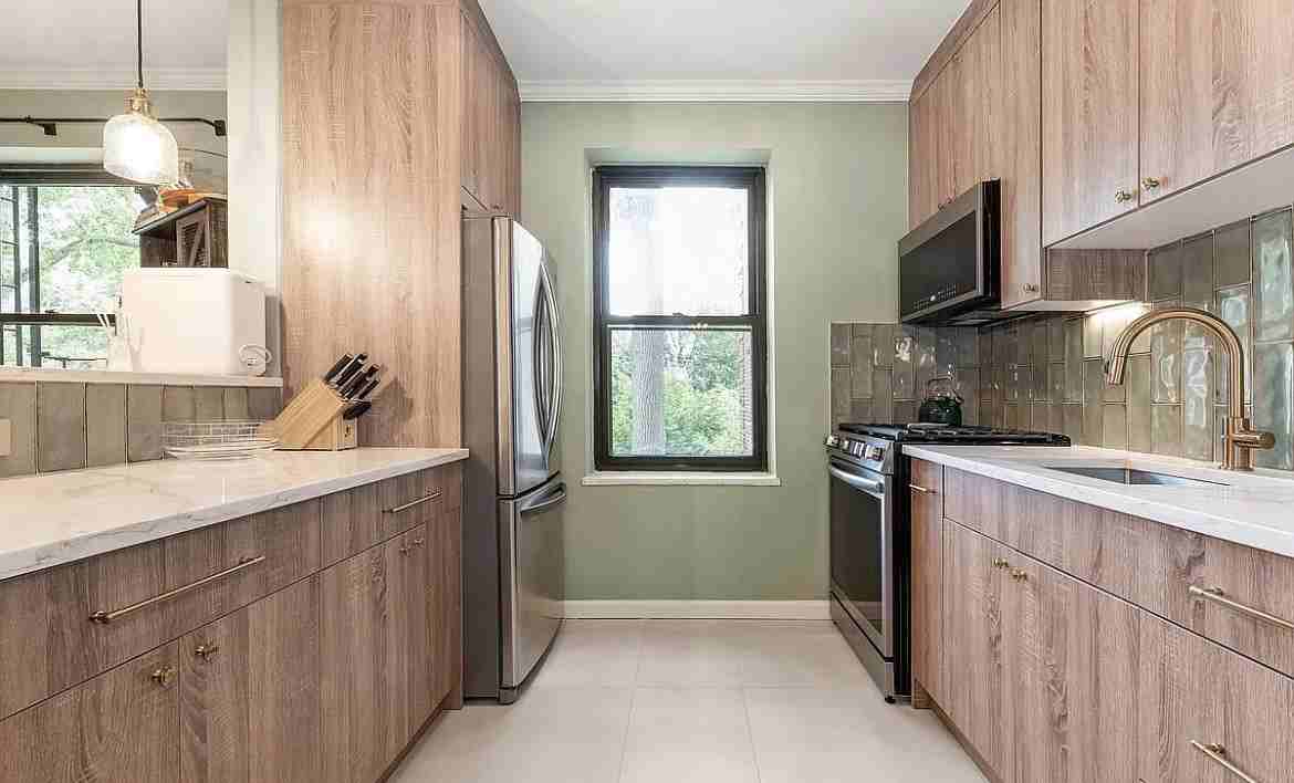 2231 77th St #C2 - Photo 7 of 15