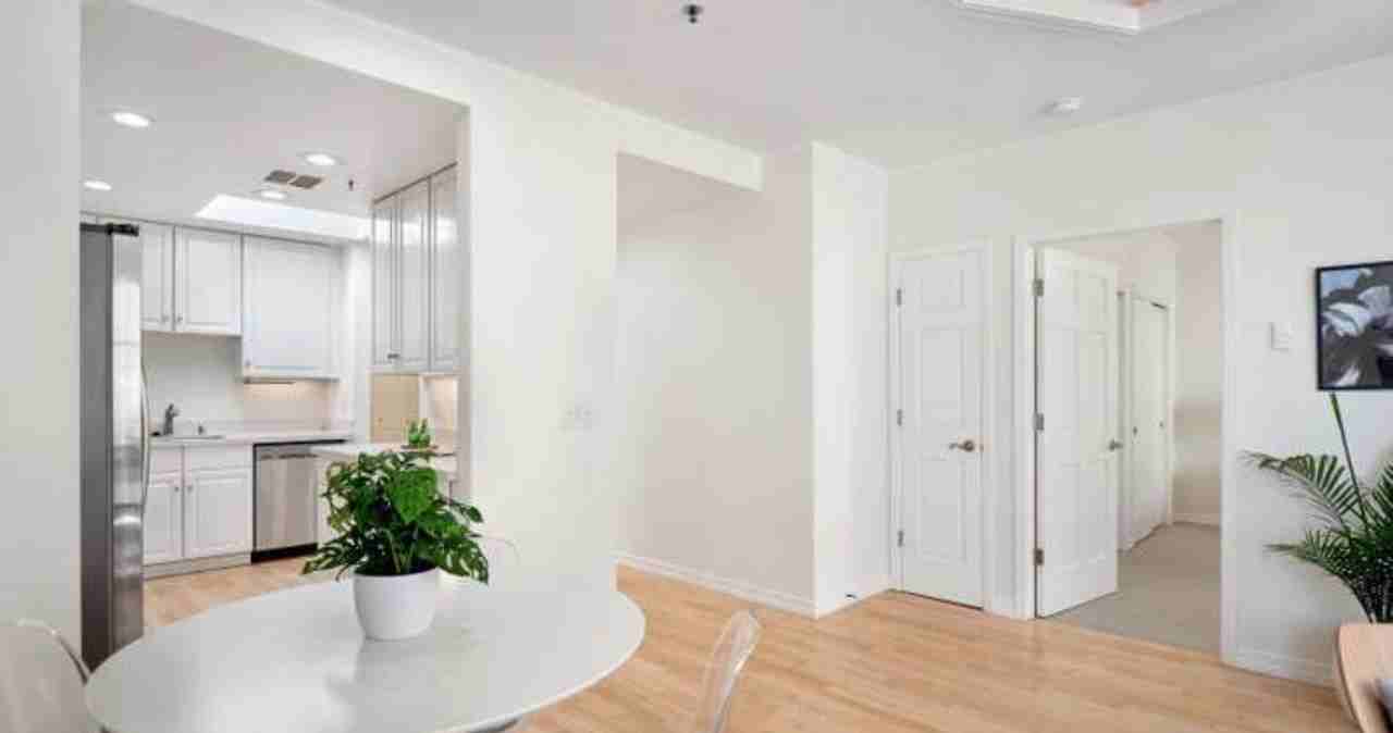 3701 Divisadero St #305 - Photo 6 of 13